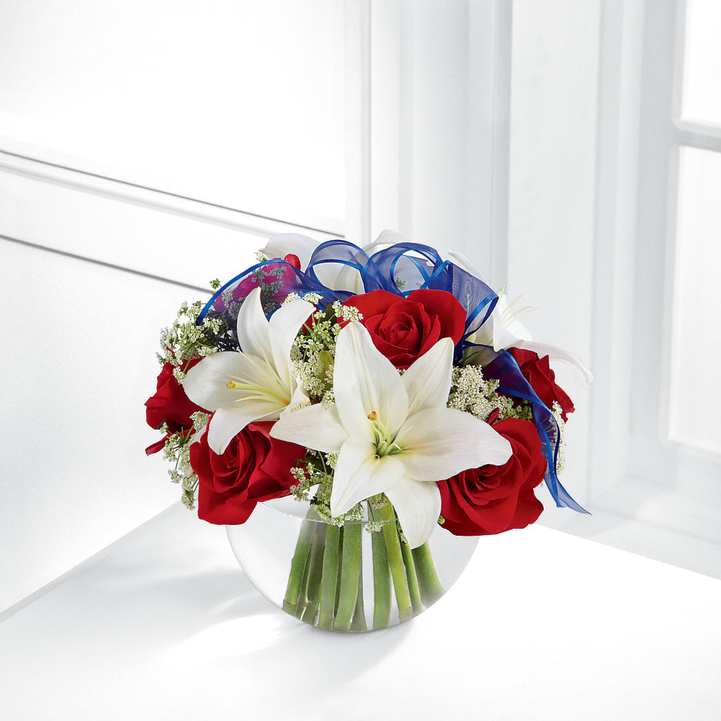 Independence Bouquet – HOLLOW TREE GIFTS & FLORAL LLC, Cascade IA