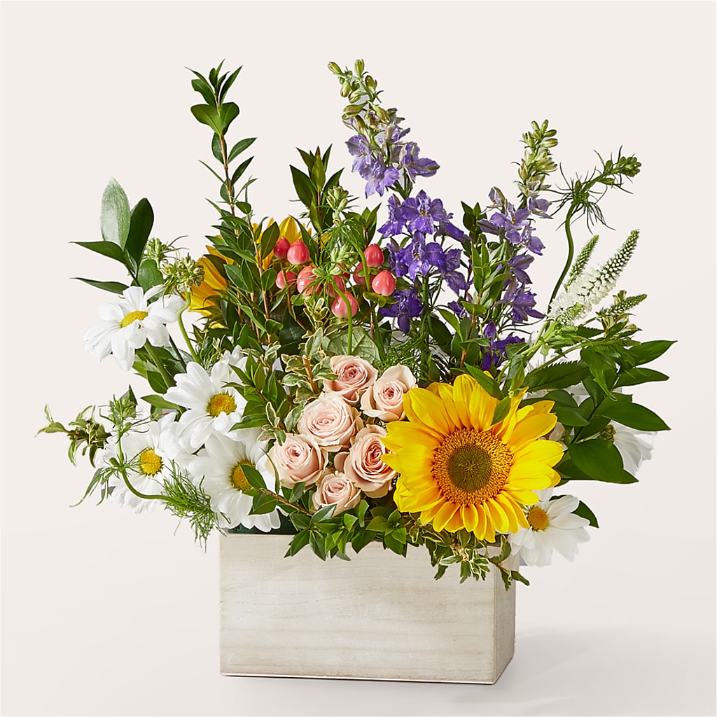 The Good Life Bouquet – HOLLOW TREE GIFTS & FLORAL LLC, Cascade IA