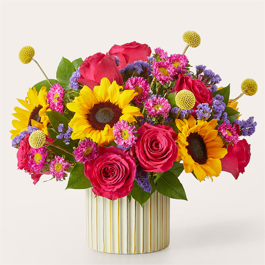 Bubbly Bouquet – HOLLOW TREE GIFTS & FLORAL LLC, Cascade IA