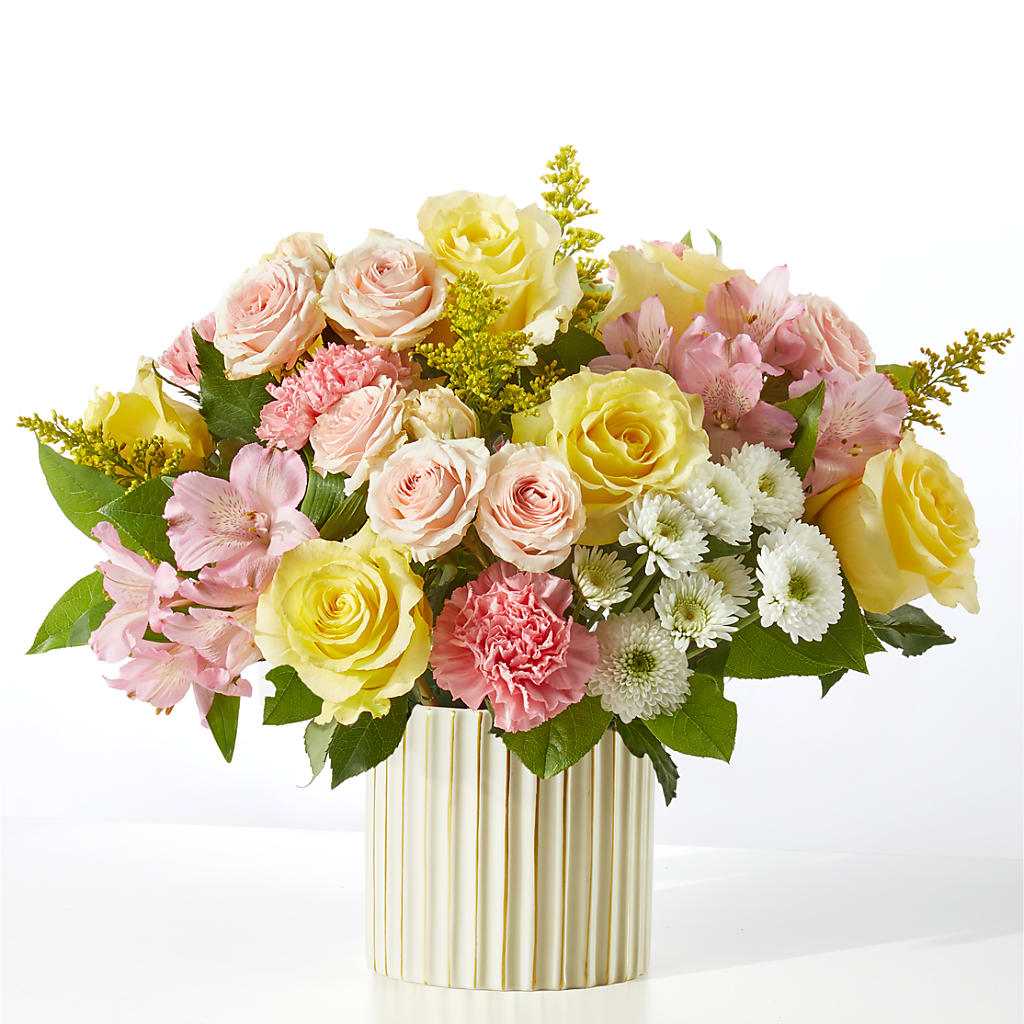 Watercolors Bouquet – HOLLOW TREE GIFTS & FLORAL LLC, Cascade IA