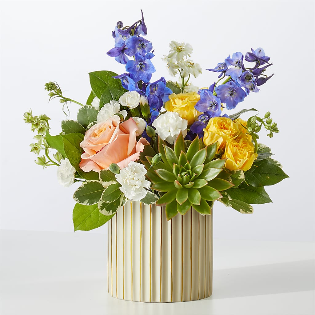 Cobalt Reverie Bouquet – HOLLOW TREE GIFTS & FLORAL LLC, Cascade IA