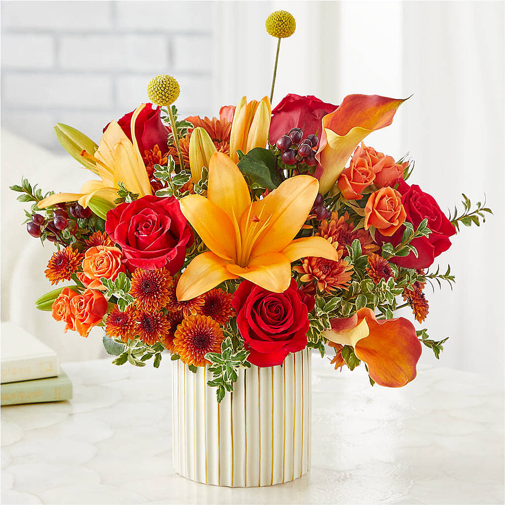 Scarlet Skies Bouquet – HOLLOW TREE GIFTS & FLORAL LLC, Cascade IA