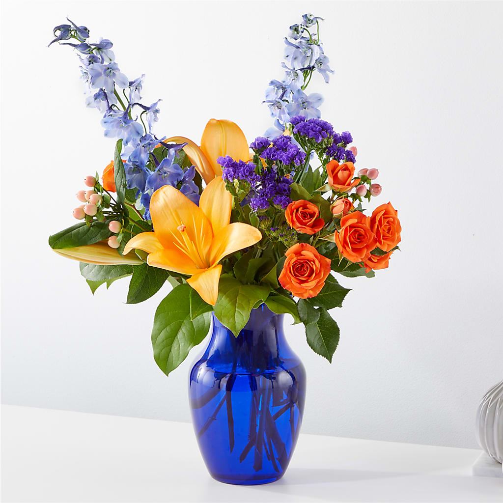 Radiant Citrus Bouquet – HOLLOW TREE GIFTS & FLORAL LLC, Cascade IA