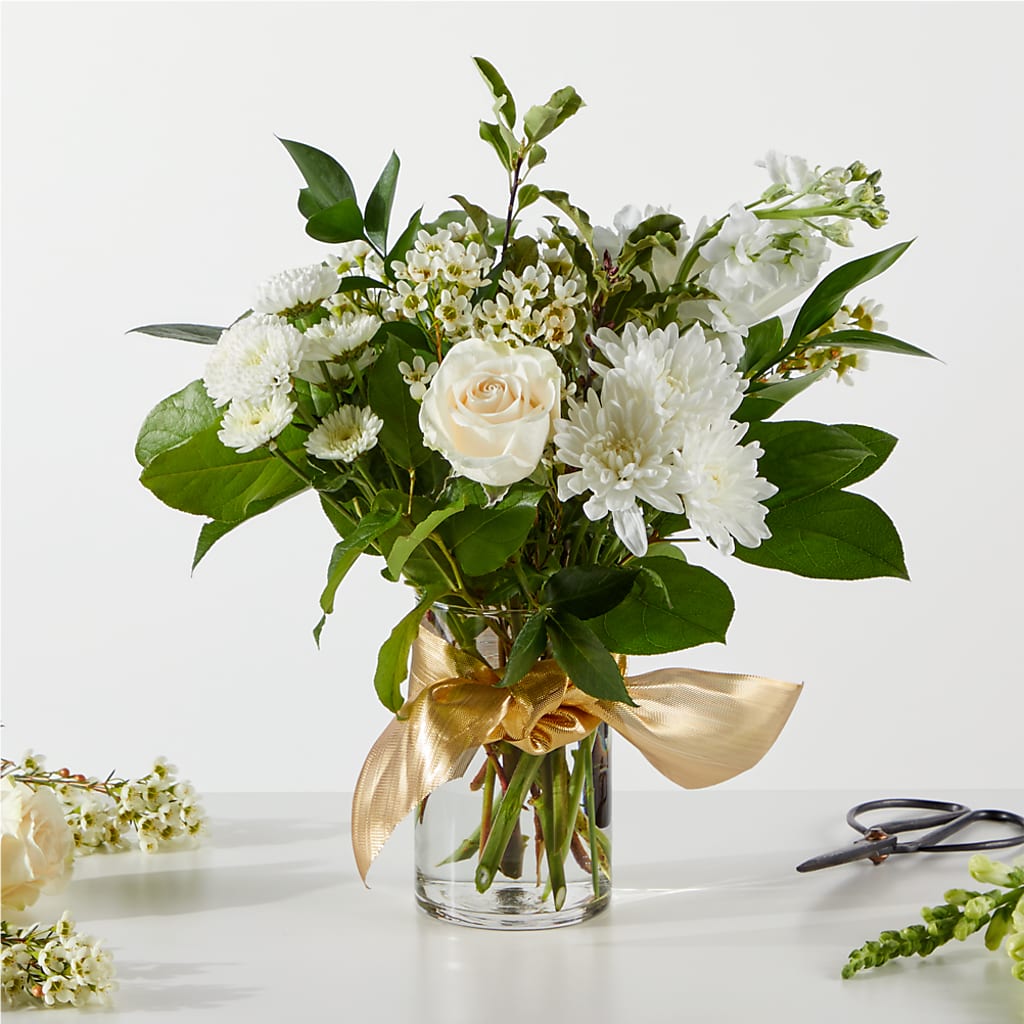 New Beginnings – A Florist Original – HOLLOW TREE GIFTS & FLORAL LLC, Cascade IA