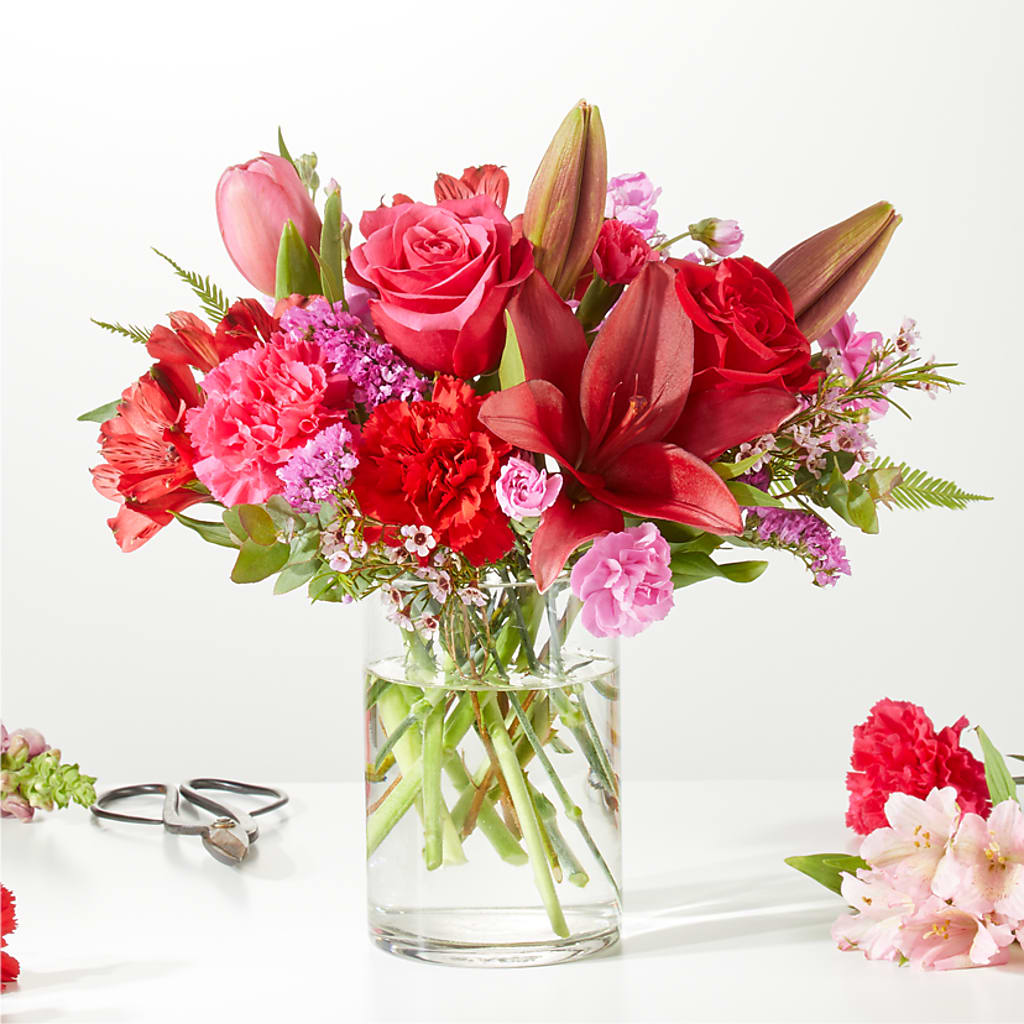 Together Forever - A Florist Original – HOLLOW TREE GIFTS & FLORAL LLC, Cascade IA