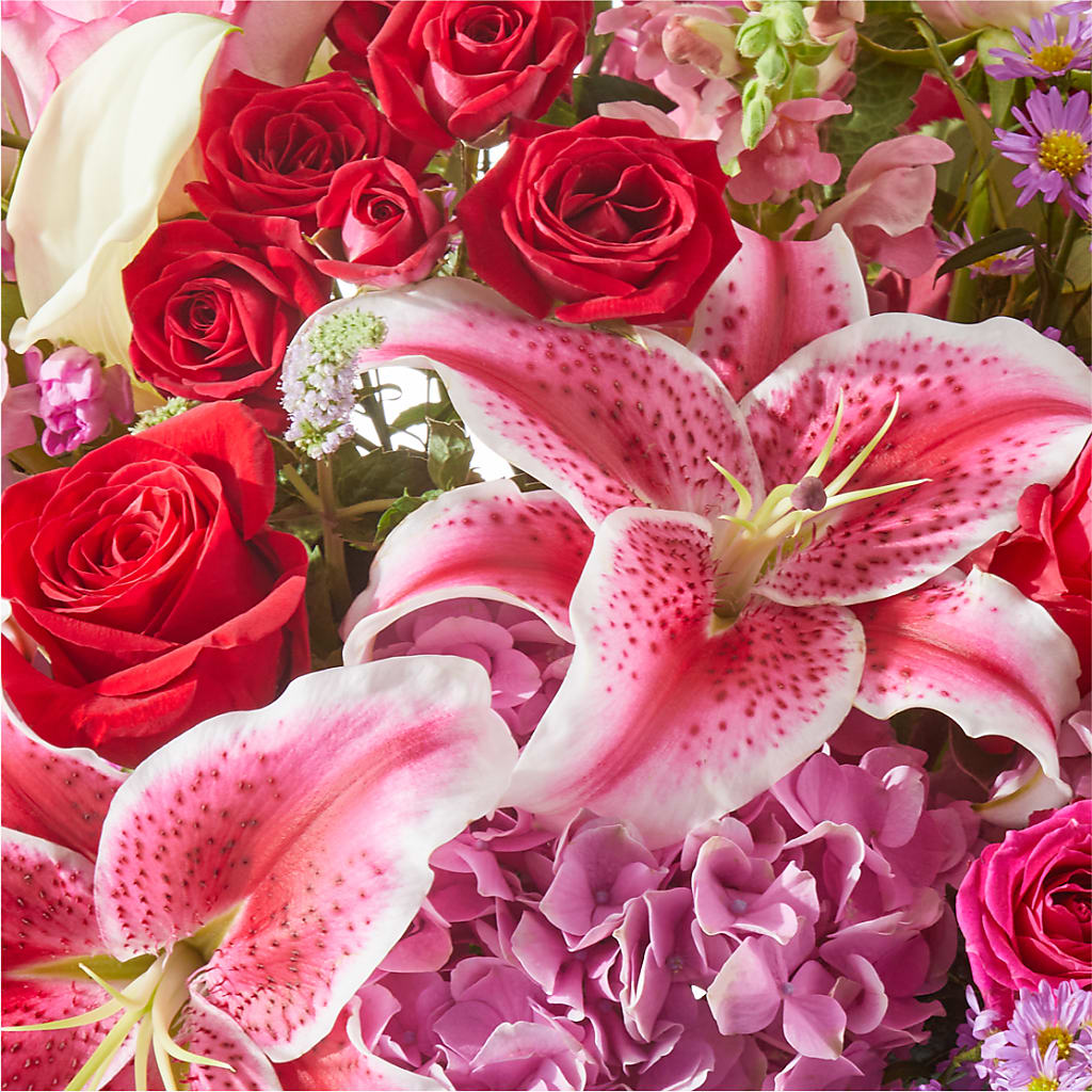 Better Together - A Luxury Florist Original – HOLLOW TREE GIFTS & FLORAL LLC, Cascade IA