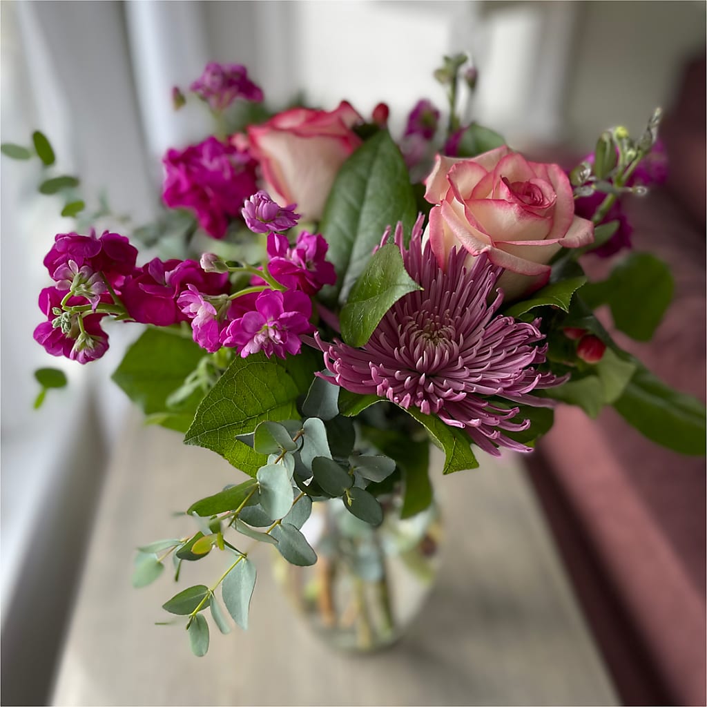 Sunday Morning Bouquet – HOLLOW TREE GIFTS & FLORAL LLC, Cascade IA
