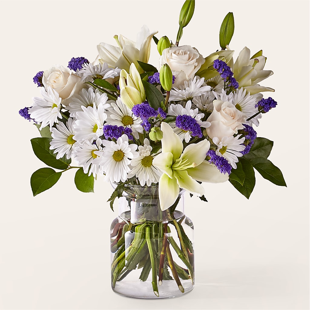Beyond Blue Bouquet – HOLLOW TREE GIFTS & FLORAL LLC, Cascade IA
