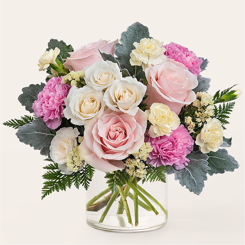 Blissful Moments Bouquet – HOLLOW TREE GIFTS & FLORAL LLC, Cascade IA