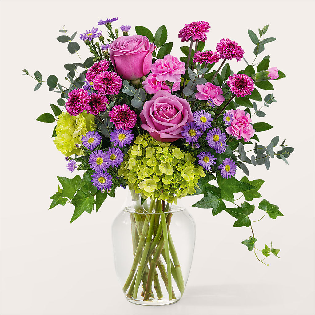Whispering Garden Bouquet – HOLLOW TREE GIFTS & FLORAL LLC, Cascade IA