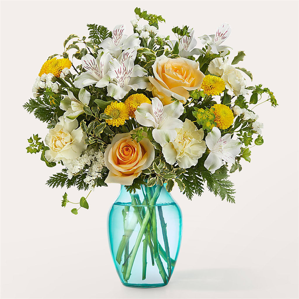 Crisp and Clean Bouquet – HOLLOW TREE GIFTS & FLORAL LLC, Cascade IA