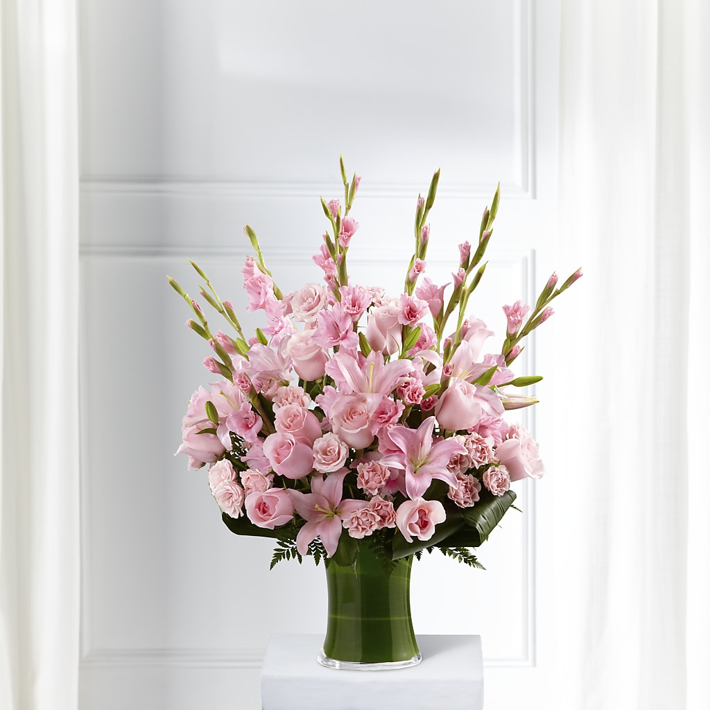 Lovely Tribute Bouquet – HOLLOW TREE GIFTS & FLORAL LLC, Cascade IA