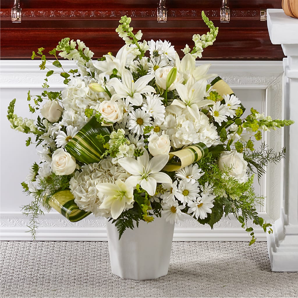 Thoughts of Tranquility Floor Basket – HOLLOW TREE GIFTS & FLORAL LLC, Cascade IA