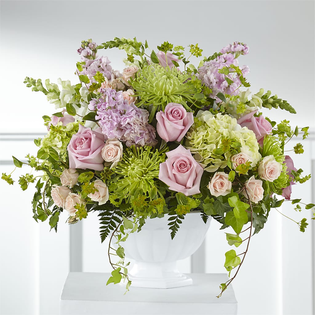 Radiant Embrace Arrangement – HOLLOW TREE GIFTS & FLORAL LLC, Cascade IA