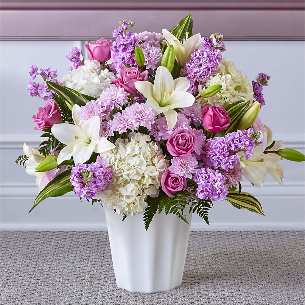 Heaven Sent Floor Basket – HOLLOW TREE GIFTS & FLORAL LLC, Cascade IA