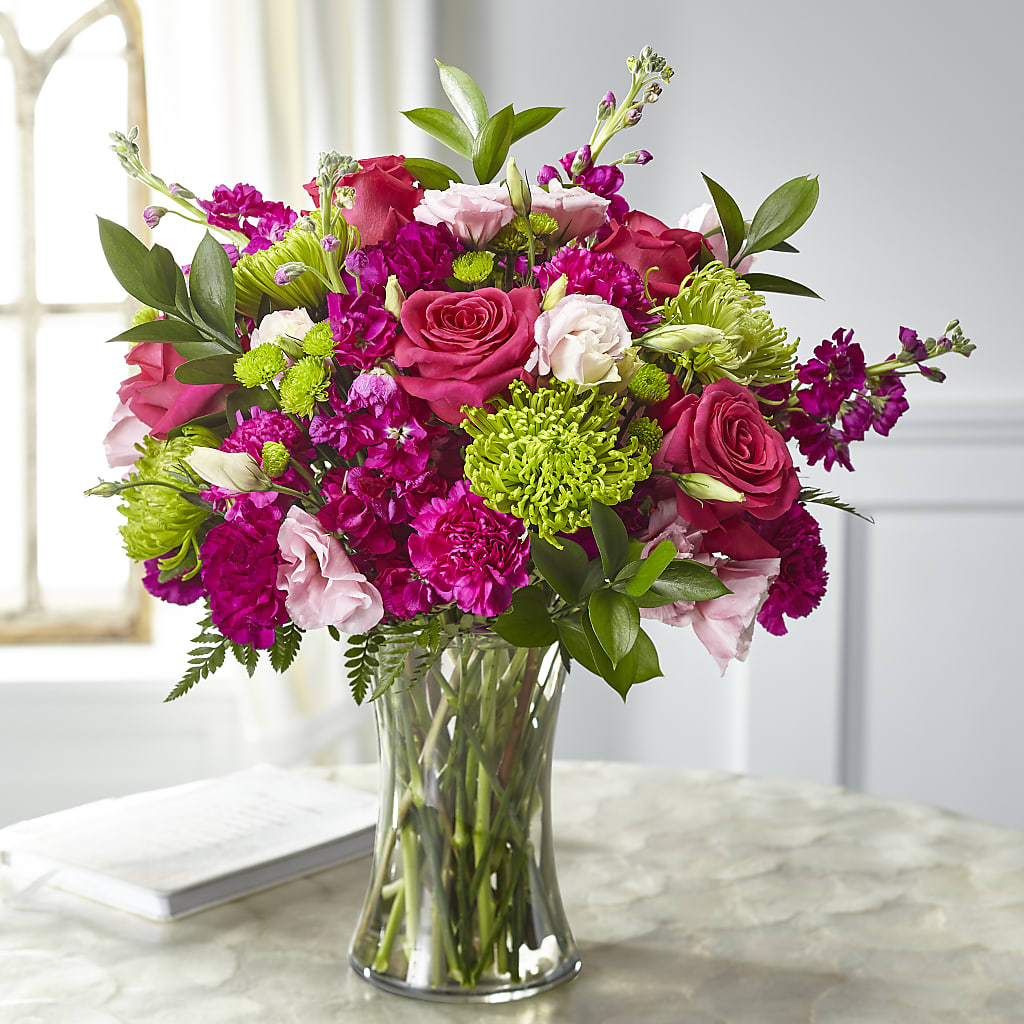 Everlasting Embrace Bouquet – HOLLOW TREE GIFTS & FLORAL LLC, Cascade IA