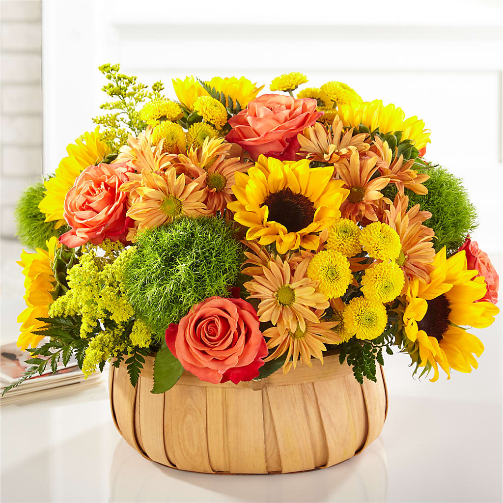 Harvest Sunflower Basket – HOLLOW TREE GIFTS & FLORAL LLC, Cascade IA