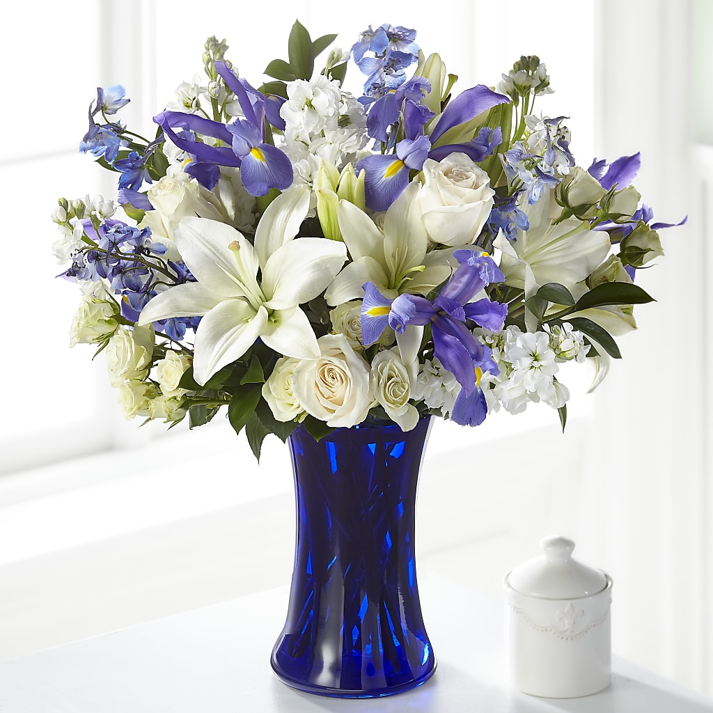 Calming Comfort Bouquet – HOLLOW TREE GIFTS & FLORAL LLC, Cascade IA
