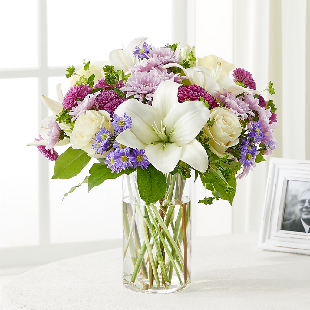 Wishing Peace Bouquet – HOLLOW TREE GIFTS & FLORAL LLC, Cascade IA
