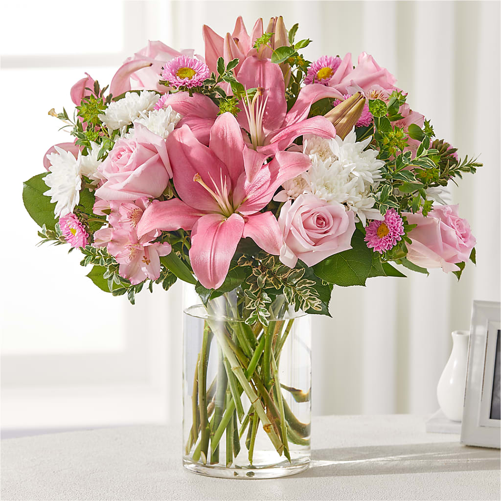 Healing Hug Bouquet – HOLLOW TREE GIFTS & FLORAL LLC, Cascade IA