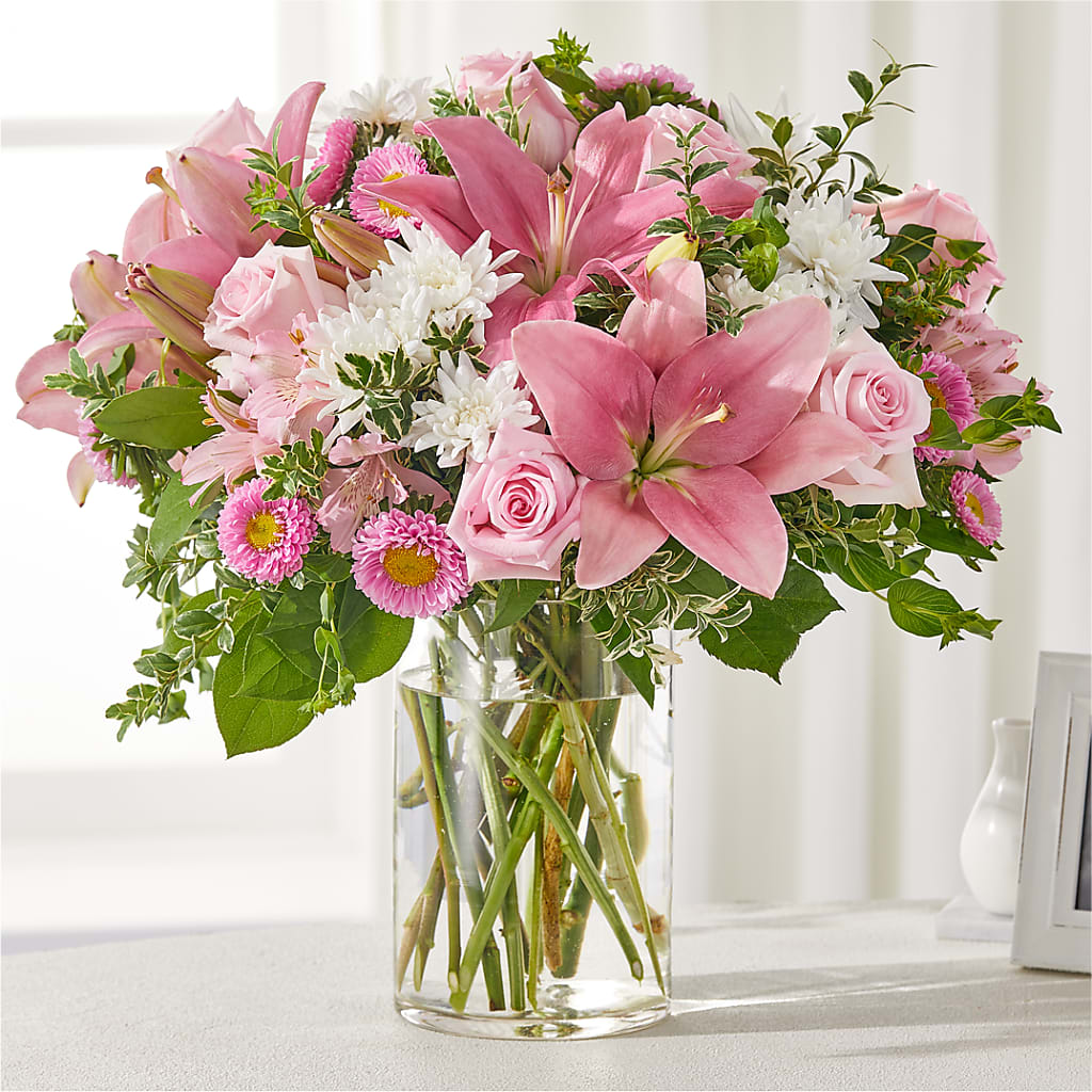 Healing Hug Bouquet – HOLLOW TREE GIFTS & FLORAL LLC, Cascade IA