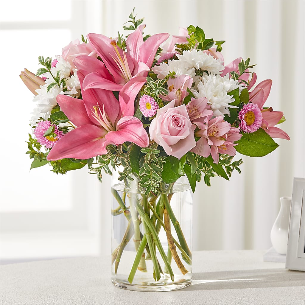 Healing Hug Bouquet – HOLLOW TREE GIFTS & FLORAL LLC, Cascade IA