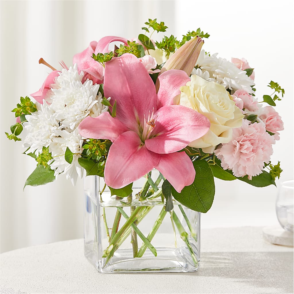 By Your Side Bouquet – HOLLOW TREE GIFTS & FLORAL LLC, Cascade IA