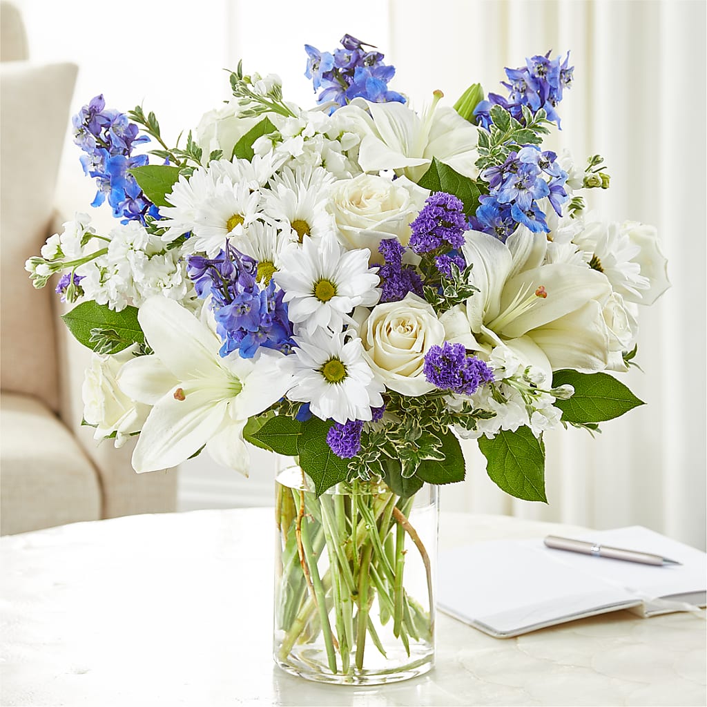 Soothing Scents Bouquet – HOLLOW TREE GIFTS & FLORAL LLC, Cascade IA