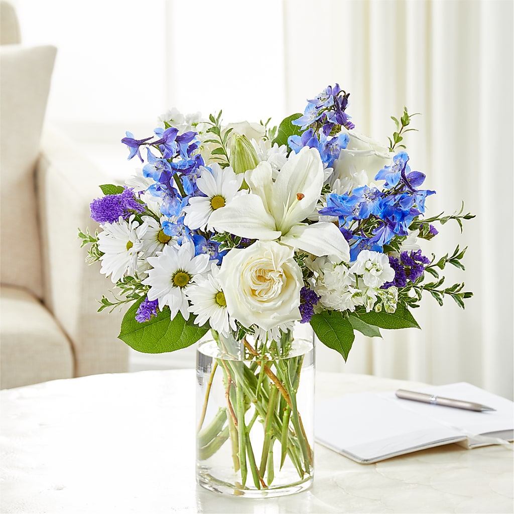 Soothing Scents Bouquet – HOLLOW TREE GIFTS & FLORAL LLC, Cascade IA