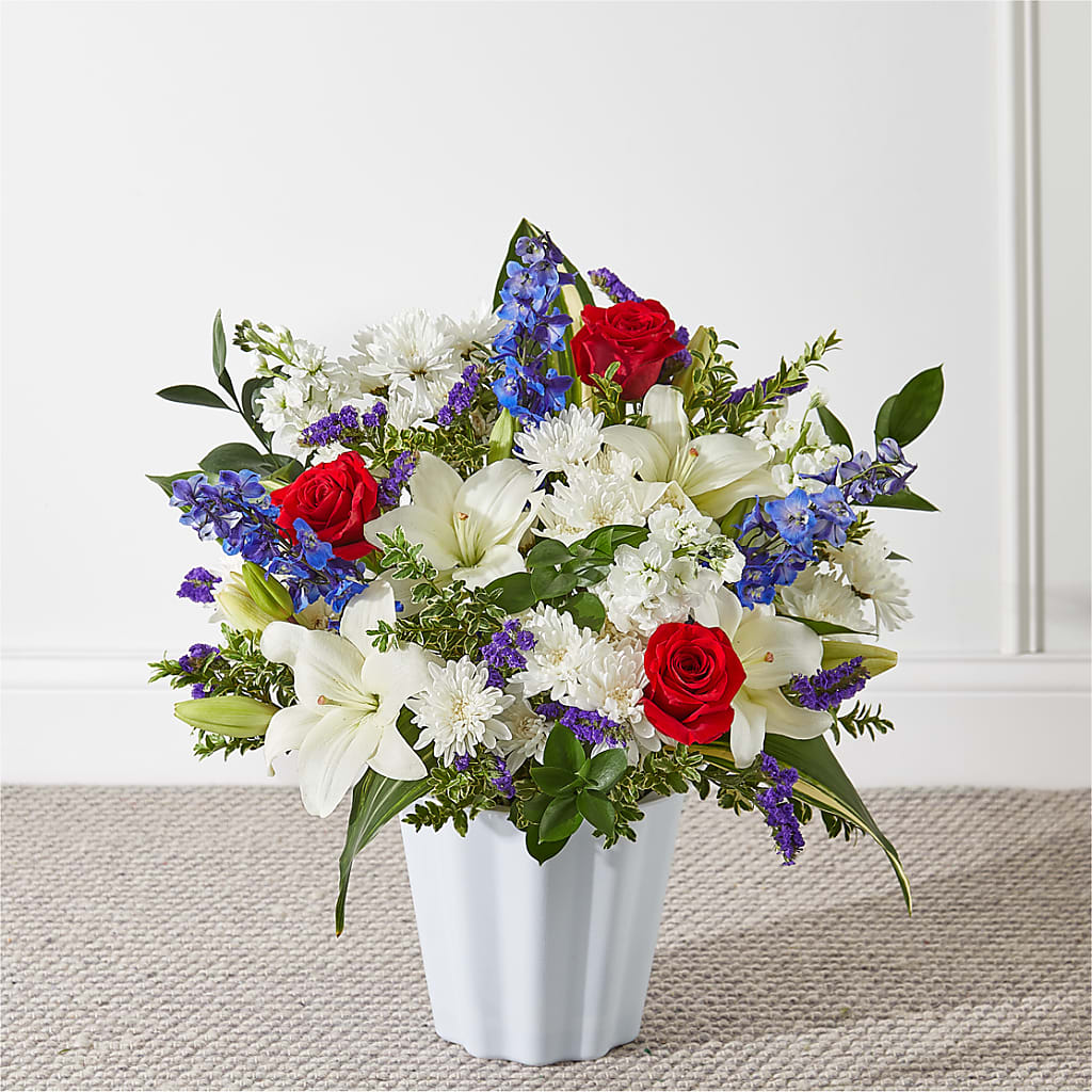 Consoled Floor Basket – HOLLOW TREE GIFTS & FLORAL LLC, Cascade IA