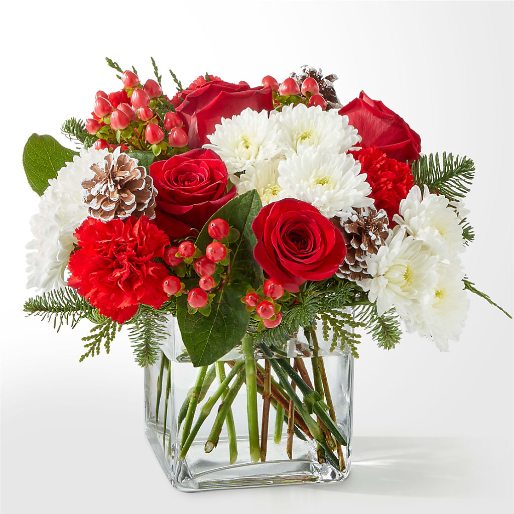 Snow Angel Bouquet – HOLLOW TREE GIFTS & FLORAL LLC, Cascade IA