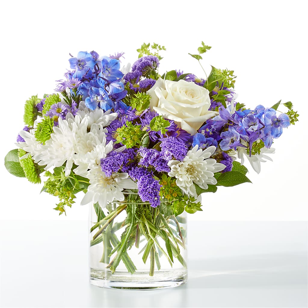 Genuine Gestures Bouquet – HOLLOW TREE GIFTS & FLORAL LLC, Cascade IA