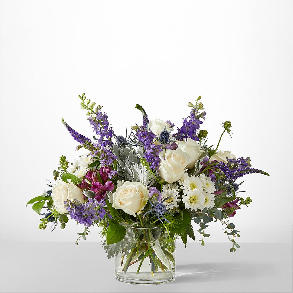 Shooting Star Bouquet – HOLLOW TREE GIFTS & FLORAL LLC, Cascade IA