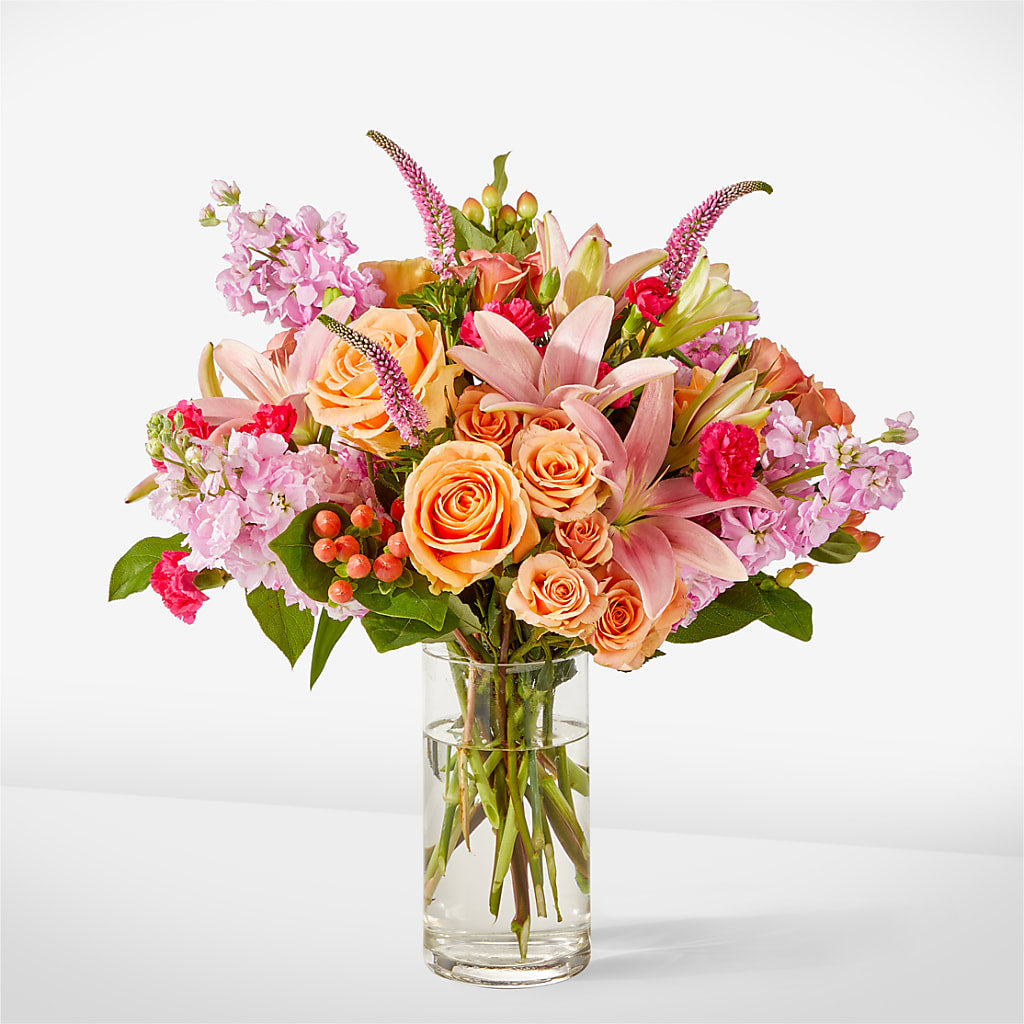 Bisous Bouquet – HOLLOW TREE GIFTS & FLORAL LLC, Cascade IA