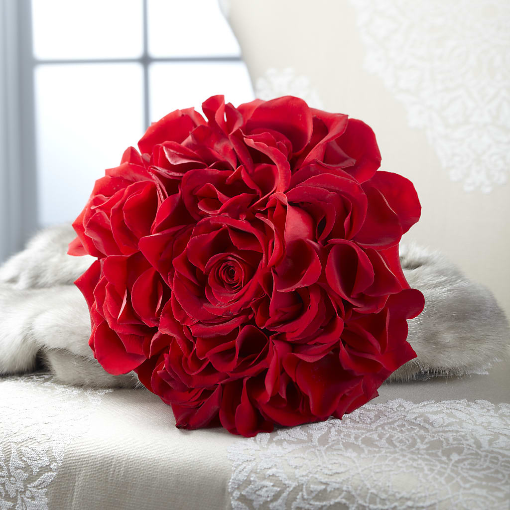 Composite Rose Bouquet – HOLLOW TREE GIFTS & FLORAL LLC, Cascade IA