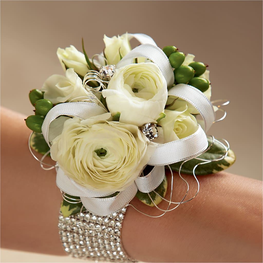 White Wedding Corsage – HOLLOW TREE GIFTS & FLORAL LLC, Cascade IA