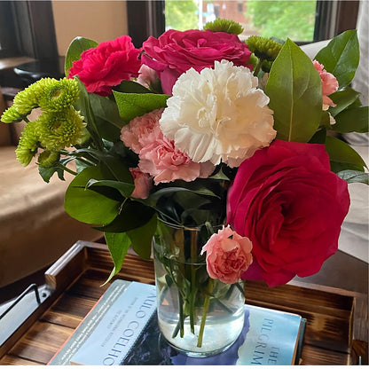 Sweet & Pretty Bouquet – HOLLOW TREE GIFTS & FLORAL LLC, Cascade IA