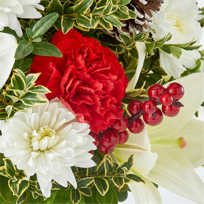 Festive Moments Tree – HOLLOW TREE GIFTS & FLORAL LLC, Cascade IA
