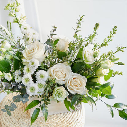 Cashmere Bouquet – HOLLOW TREE GIFTS & FLORAL LLC, Cascade IA