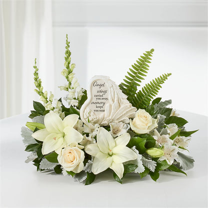 Holding You Close Arrangement – HOLLOW TREE GIFTS & FLORAL LLC, Cascade IA