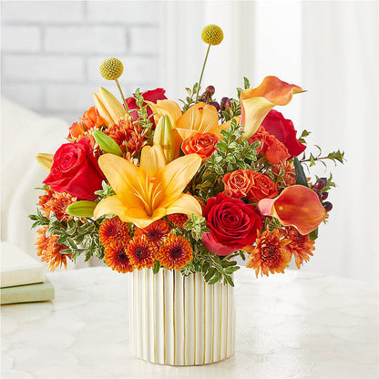 Scarlet Skies Bouquet – HOLLOW TREE GIFTS & FLORAL LLC, Cascade IA