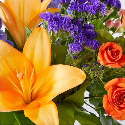Radiant Citrus Bouquet – HOLLOW TREE GIFTS & FLORAL LLC, Cascade IA