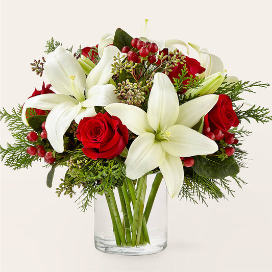 Glittering Lights Bouquet – HOLLOW TREE GIFTS & FLORAL LLC, Cascade IA