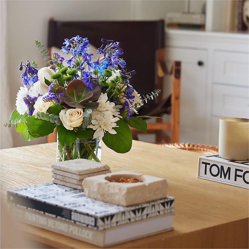 Cerulean Waves Bouquet – HOLLOW TREE GIFTS & FLORAL LLC, Cascade IA