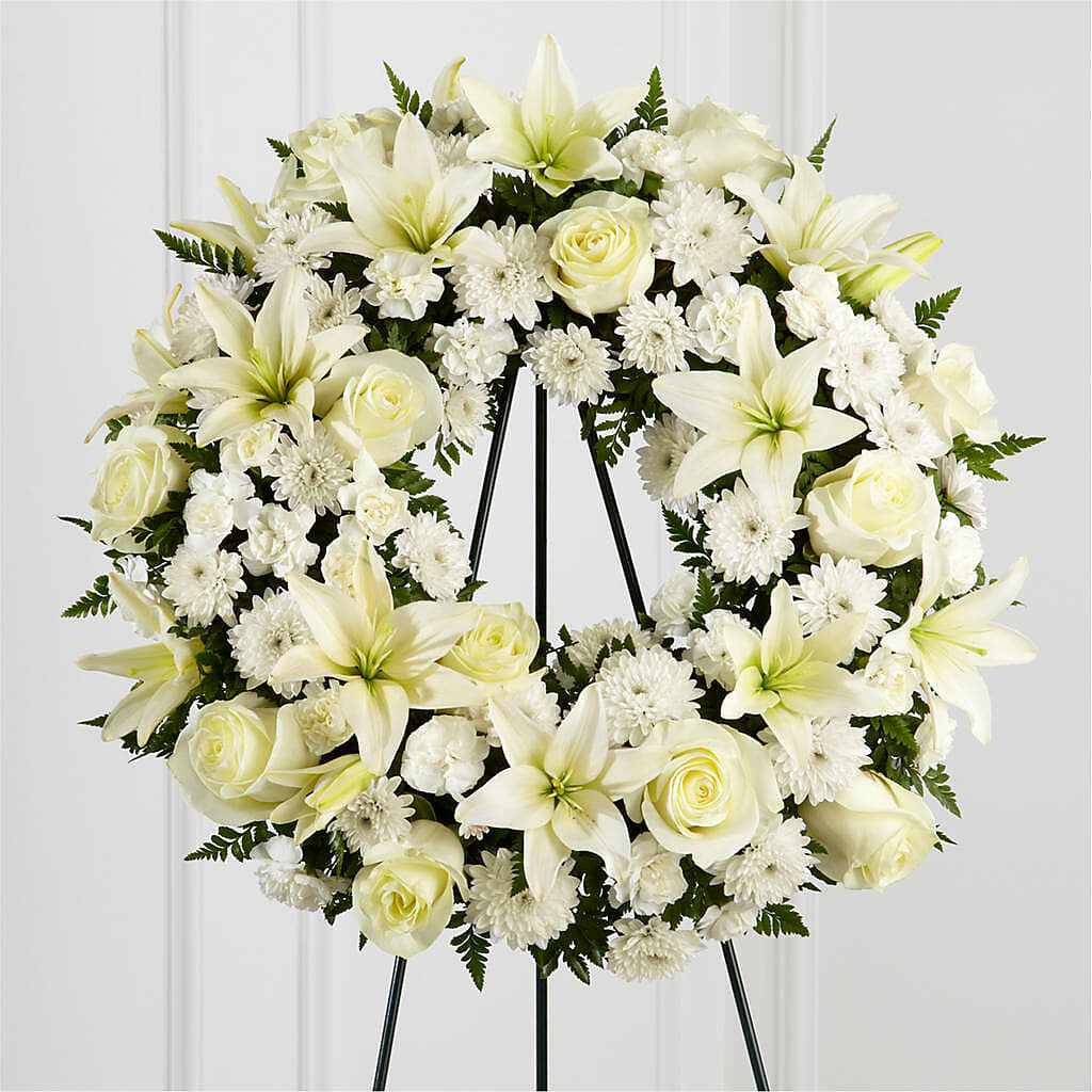 Treasured Tribute Wreath – HOLLOW TREE GIFTS & FLORAL LLC, Cascade IA