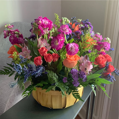Garden of Life Basket – HOLLOW TREE GIFTS & FLORAL LLC, Cascade IA