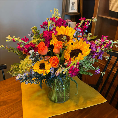Rays of Life Bouquet – HOLLOW TREE GIFTS & FLORAL LLC, Cascade IA