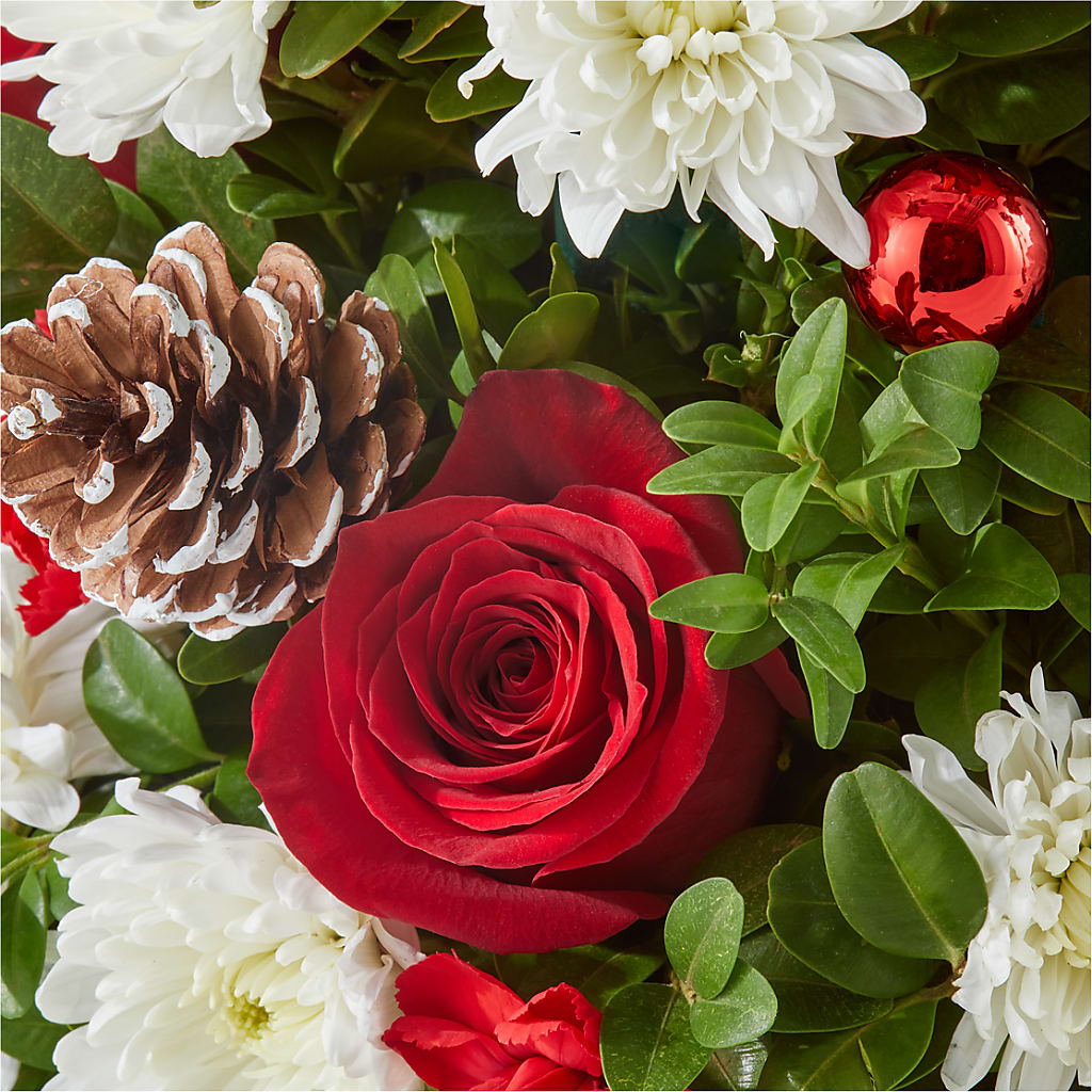 Let It Snow Tree – HOLLOW TREE GIFTS & FLORAL LLC, Cascade IA