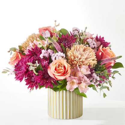 Berry Cobbler Bouquet with Ivory Vase – HOLLOW TREE GIFTS & FLORAL LLC, Cascade IA