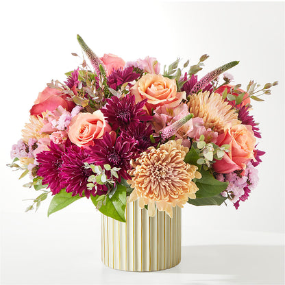 Berry Cobbler Bouquet with Ivory Vase – HOLLOW TREE GIFTS & FLORAL LLC, Cascade IA